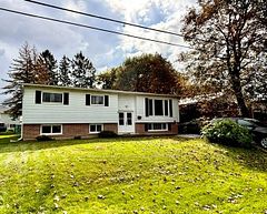 355 Oak Street, Gananoque, ON K7G 2R7
