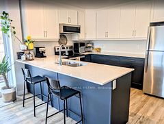 100 Promenade Circle 401, Central Elgin, ON L4J 7W7