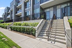 73 Arthur Street S 102, Guelph, ON N1E 0S6