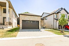 7966 Fallon Drive 18, Lucan Biddulph, ON N0M 1V0