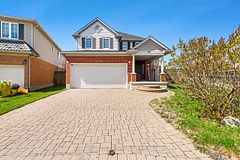635 Commonwealth Crescent, Kitchener, ON N2E 4J9