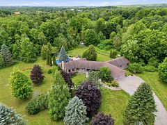 4178 Darkwood Road, Puslinch, ON L0P 1J0