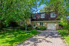 26 Crofton Road, South of Baseline to Knoxdale, ON K2G 0N3