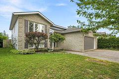 11 LIDDLE Lane, Belleville, ON K8N 5Y3