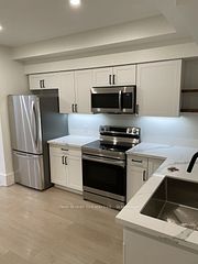 104 Aylmer Street N Lower, Peterborough, ON K9J 3J5