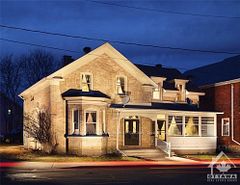15 ELMSLEY Street N 3, Smiths Falls, ON K7A 2G4