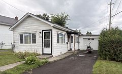292 CAMDEN Road, Greater Napanee, ON K7R 1E6