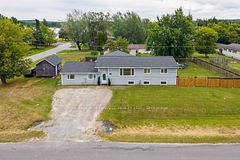 25 Park Avenue, Kenora, ON P9N 3W8