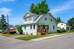 301 Oxford Street E, North Grenville, ON K0G 1J0