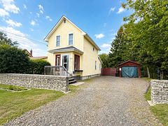 334 Morse Street, Thunder Bay, ON P7A 1G3