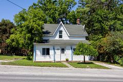 782 Ward Street, Selwyn, ON K0L 1H0