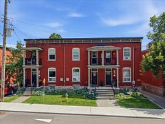 134 Elm Street, West Centre Town, ON K1R 6N5