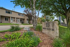 15 Green Valley Drive 1, Kitchener, ON N2P 1K7