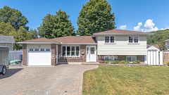 10 Kathryn Crescent, North Bay, ON P1B 8P4