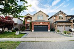 444 Thomas Slee Drive, Kitchener, ON N2P 2X6