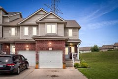 308 Parkvale Drive, Kitchener, ON N2R 1Y7