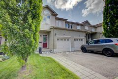 105 Pinnacle Drive 75, Kitchener, ON N2P 1B8