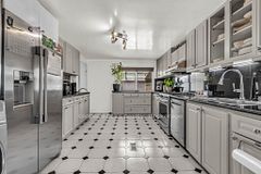 277 Short Avenue S, London East, ON N5W 1W3