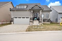 156 SCHOONERS Lane, Blue Mountains, ON N0H 2P0