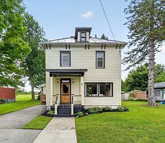 22 Peter Street, North Glengarry, ON K0C 1T0