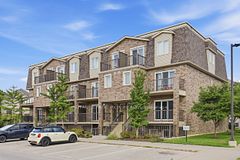 35 MOUNTFORD Drive 25, Guelph, ON N1E 0G6