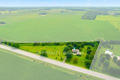 23401 Melbourne Road, Southwest Middlesex, ON N0L 1A0