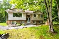 1261 Falkenburg Road, Muskoka Lakes, ON P1L 1X4