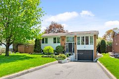 5 West Herrington Court, Crystal Bay - Rocky Point - Bayshore, ON K2H 6B9