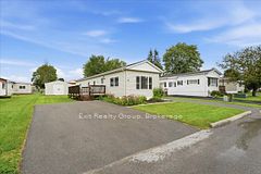 14 Nightingale Lane, Quinte West, ON K8N 4Z3