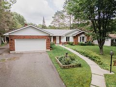 12 Robert Street, Sundridge, ON P0A 1Z0