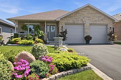 35 Hummingbird Drive, Belleville, ON K8N 0H2
