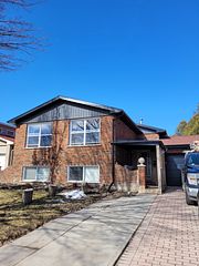 53 Tumbleweed Crescent 1, London South, ON N6E 2N6