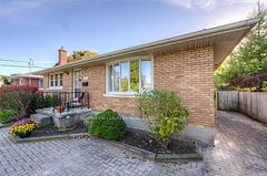 135 Byron Avenue, Kitchener, ON N2C 1Z7
