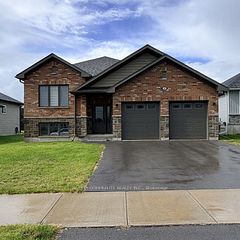 10 Redwood Drive, Belleville, ON K8N 0K4