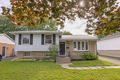 18 Laurier Road, St. Thomas, ON N5P 3N7