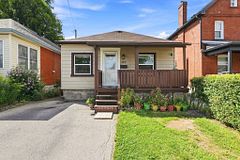 127 Park Row N, Hamilton, ON L8H 4E7