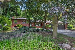 115 Springer Street, Middlesex Centre, ON N0L 1R0