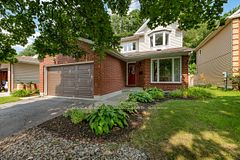 1720 Bellechasse Place, Orleans - Convent Glen and Area, ON K1C 6W3