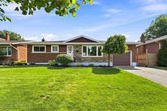19 Hughes Avenue, Welland, ON L3B 1M4