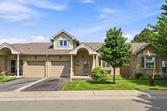 96 Greentrail Drive 43, Hamilton, ON L0R 1W0