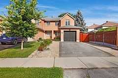 51 Central Park Drive, Carlington - Central Park, ON K2C 4A3