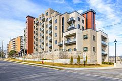 30 Hamilton Street S 313, Hamilton, ON L0R 2H6