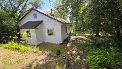 335 Govt road Road, Kenora, ON P0X 1C0