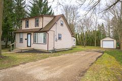 186 VICTORIA Street, Southwest Middlesex, ON N0L 1M0