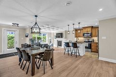 320 SUGARCREEK Trail S 110, London North, ON N6H 0G3