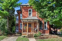 37 Smiths Falls Avenue, Smiths Falls, ON K7A 3B2