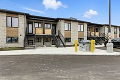 440 Wellington Street E 12, Wellington North, ON N0G 2L2