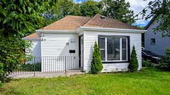 79 McDonald Avenue, Kingston, ON K7M 1R2