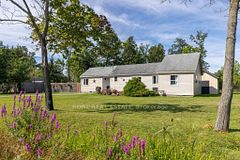 223 Bernard Avenue, Fort Erie, ON L0S 1N0