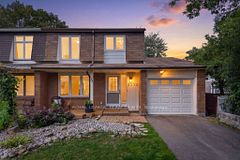 2333 Cotters Crescent, Hunt Club - Windsor Park Village and Area, ON K1V 8Y7